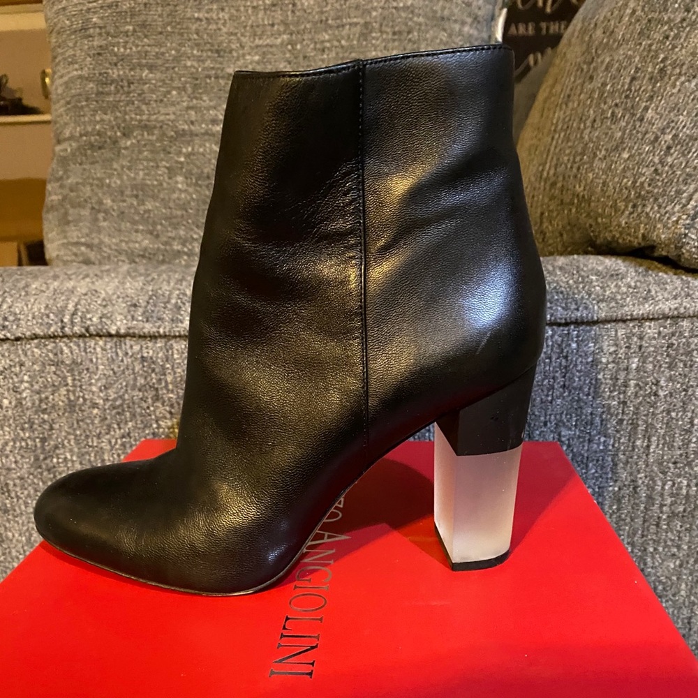 Enzo Angiolini Boots